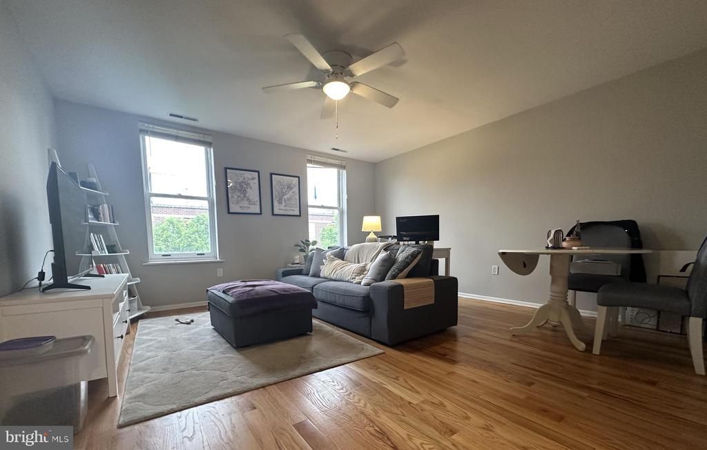 1608 South Street , Unit 3, Philadelphia, PA 19146 Main Photo