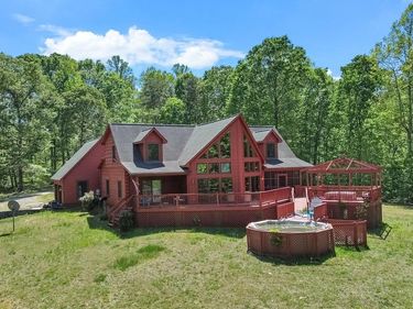 289 GROUND HOG WAY, NEWTOWN, VA 23126