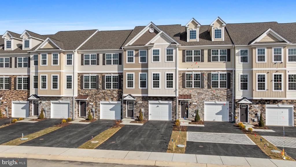 74 Potomac Court, Prince Frederick, MD 20678 Main Photo