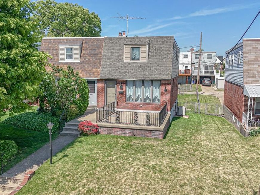 3415 Aubrey Avenue, Philadelphia, PA 19114 Main Photo