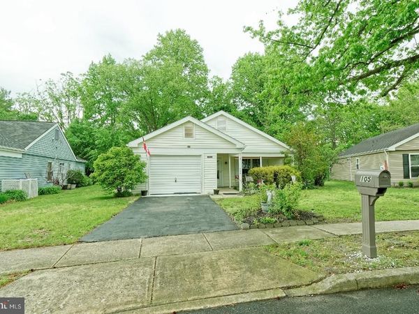 105 BUCKINGHAM DRIVE, SOUTHAMPTON, NJ 08088
