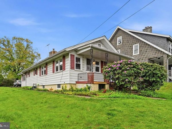 333 S 4TH STREET, PERKASIE, PA 18944