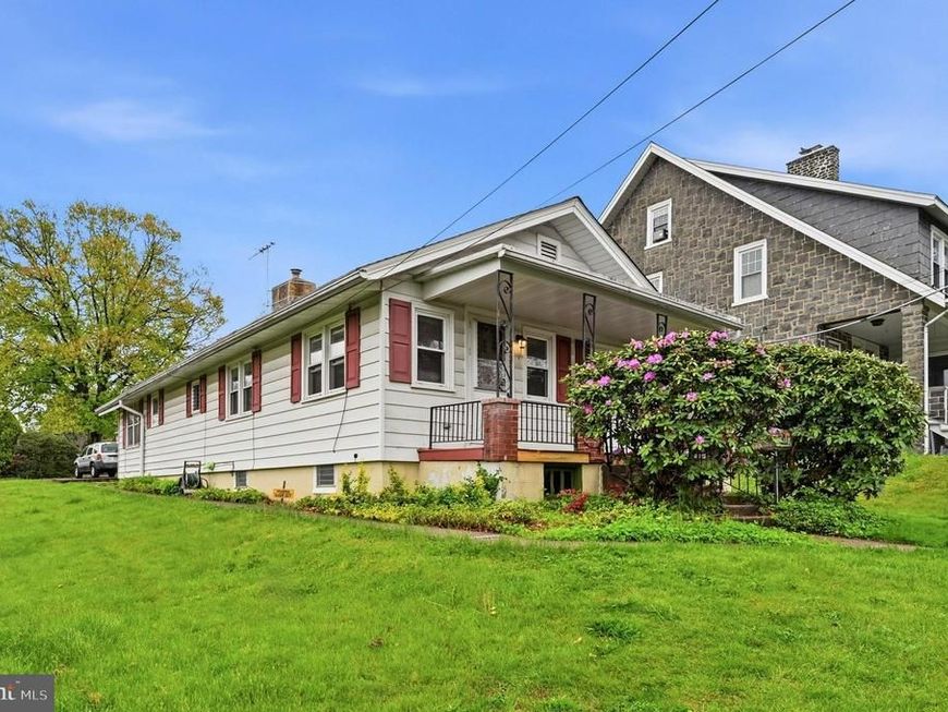 333 S 4th Street, Perkasie, PA 18944 Main Photo