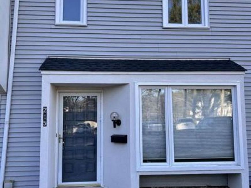 215 E Chelsea Circle , Newtown Square, PA 19073 Main Photo
