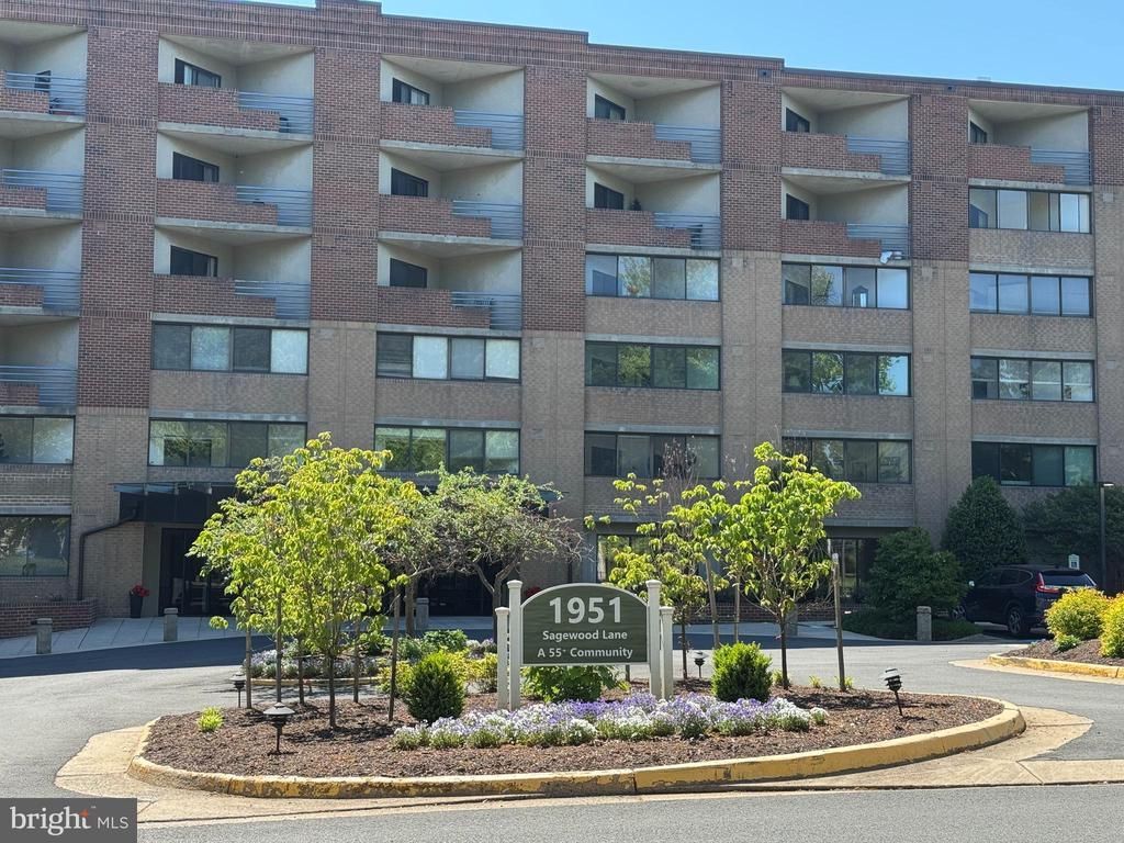 1951 Sagewood Ln. , Unit LC 2, Reston, VA 20191 Main Photo