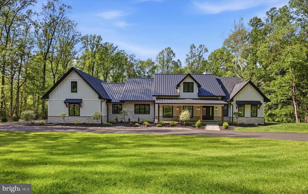 18 BEATTY LANE, MALVERN, PA 19355