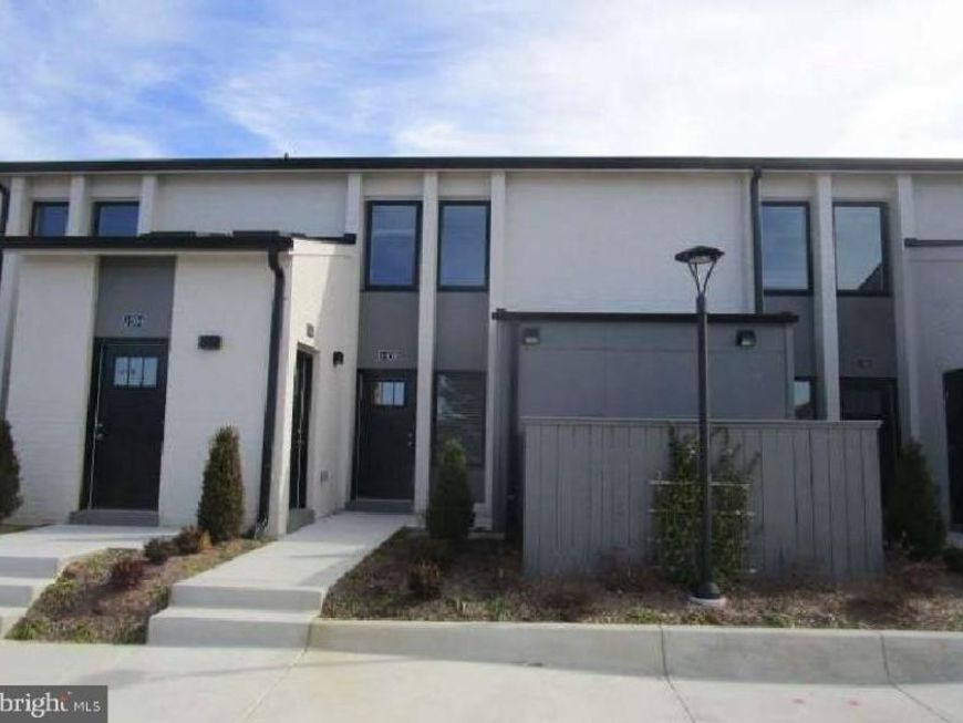 19500 Village Walk Drive , Unit 1-103, Montgomery Village, MD 20886 Main Photo