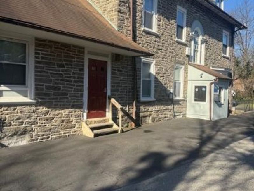 820 00 E Vernon Road, Philadelphia, PA 19119 Main Photo