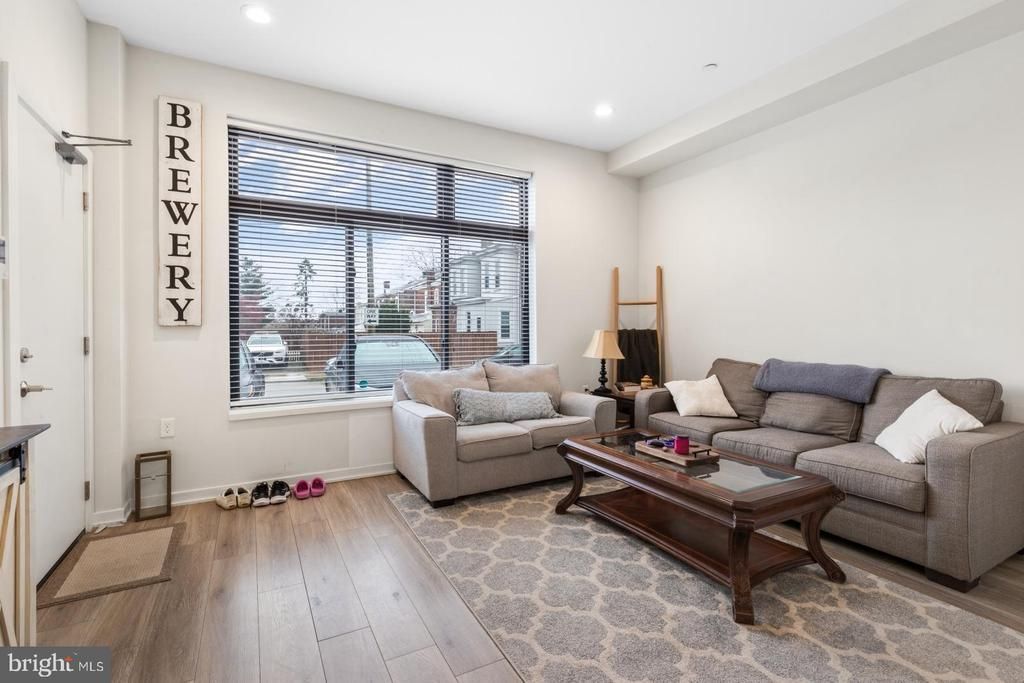 362 Monastery Avenue , Unit 1F, Philadelphia, PA 19128 Main Photo
