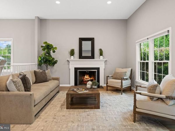 10028 DELLCASTLE, GAITHERSBURG, MD 20886