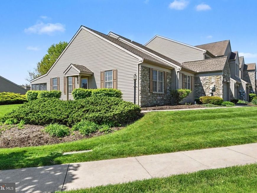 1928 Limestone Drive, Hummelstown, PA 17036 Main Photo