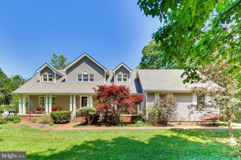 6454 Woodridge Road, Alexandria, VA 22312 Main Photo