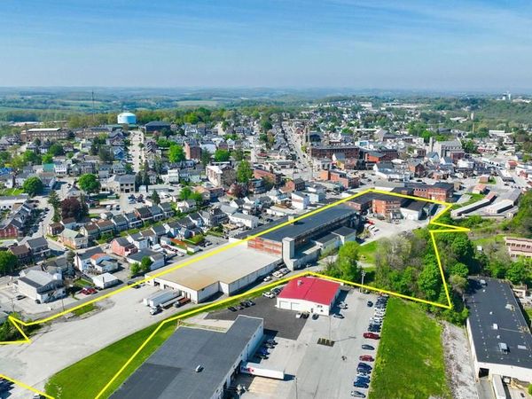 105 S CHURCH LANE, RED LION, PA 17356