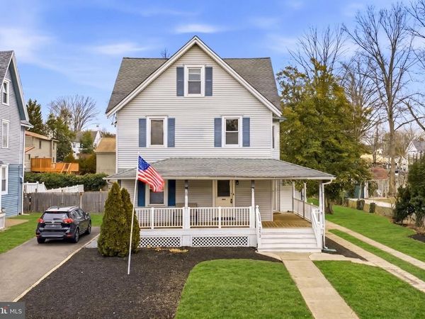 213 S CHURCH STREET, MOORESTOWN, NJ 08057