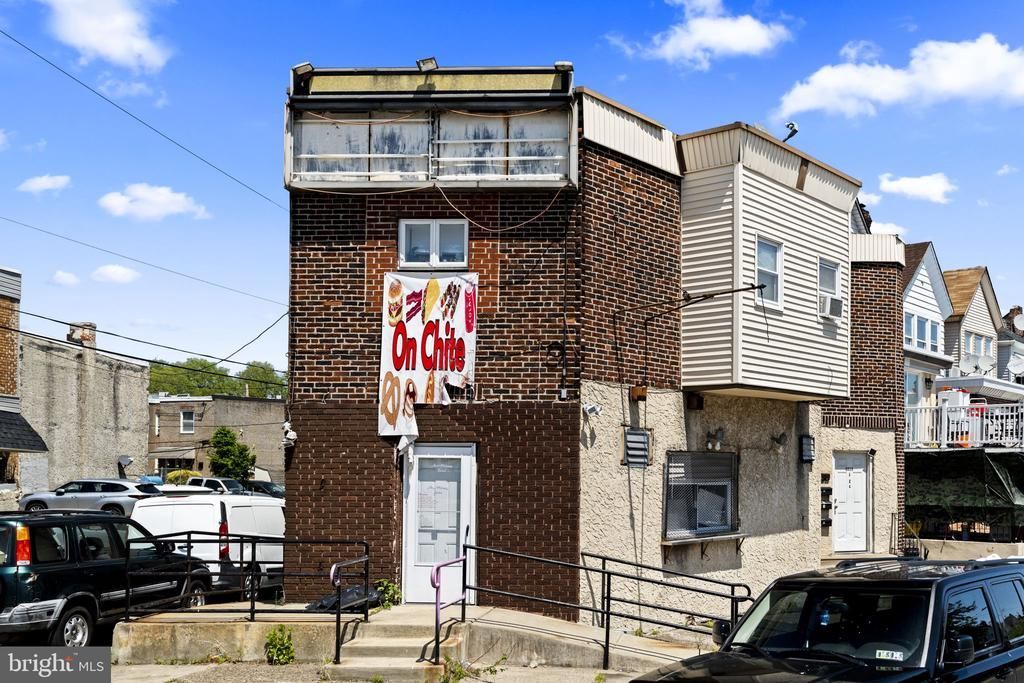 6039 Buist Avenue, Philadelphia, PA 19142 Main Photo