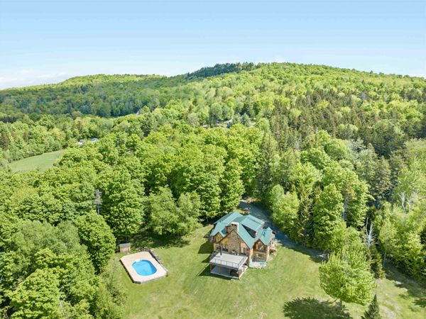 421 Stagecoach Road, Fayston, VT 05673