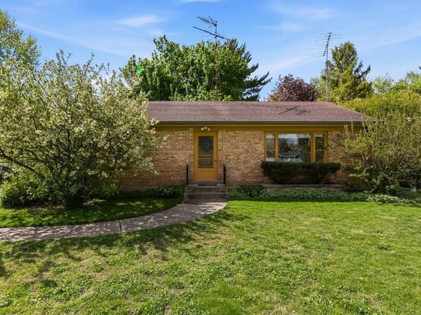 409 Breezy STREET, Delavan, WI 53115