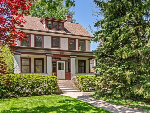135 S Cuyler Avenue, Oak Park, IL 60302
