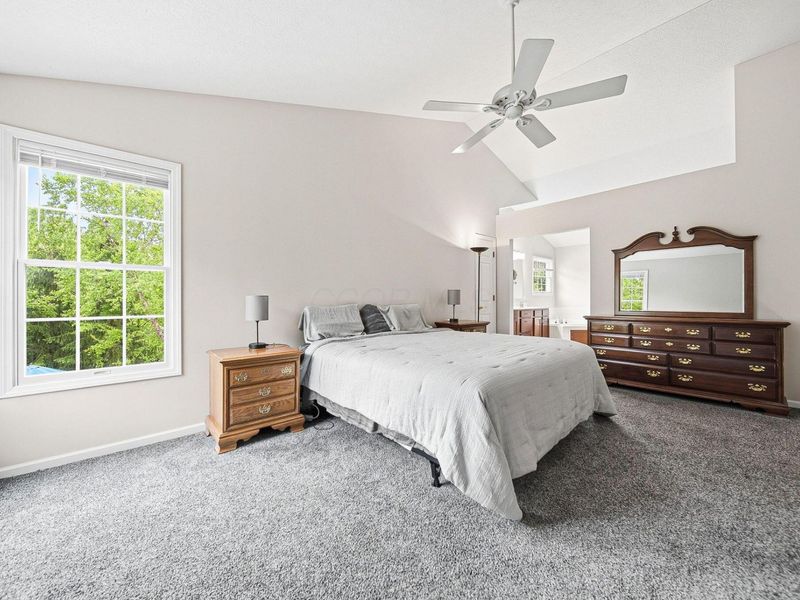 9186 Marlebury End, Powell, OH 43065 Photo 32