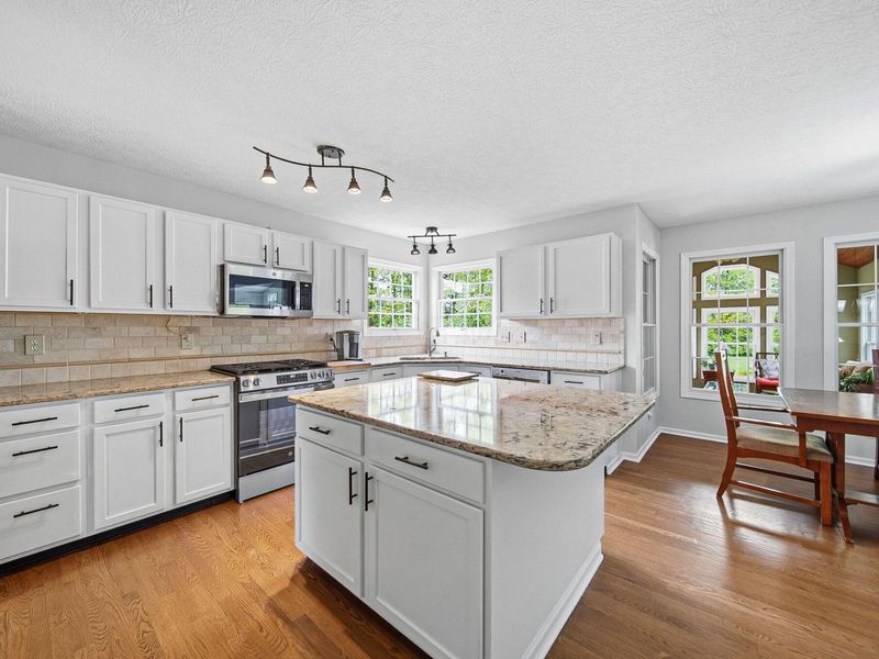 9186 Marlebury End, Powell, OH 43065 Photo 8
