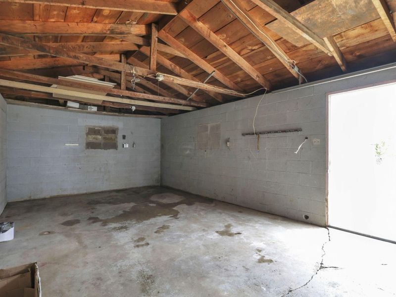 2781 Pontiac Street , Columbus, OH 43211 Photo 35