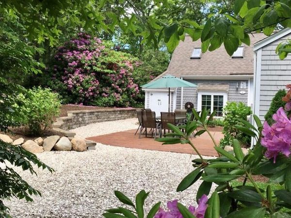 8 Wharf Avenue , Mashpee, MA 02649