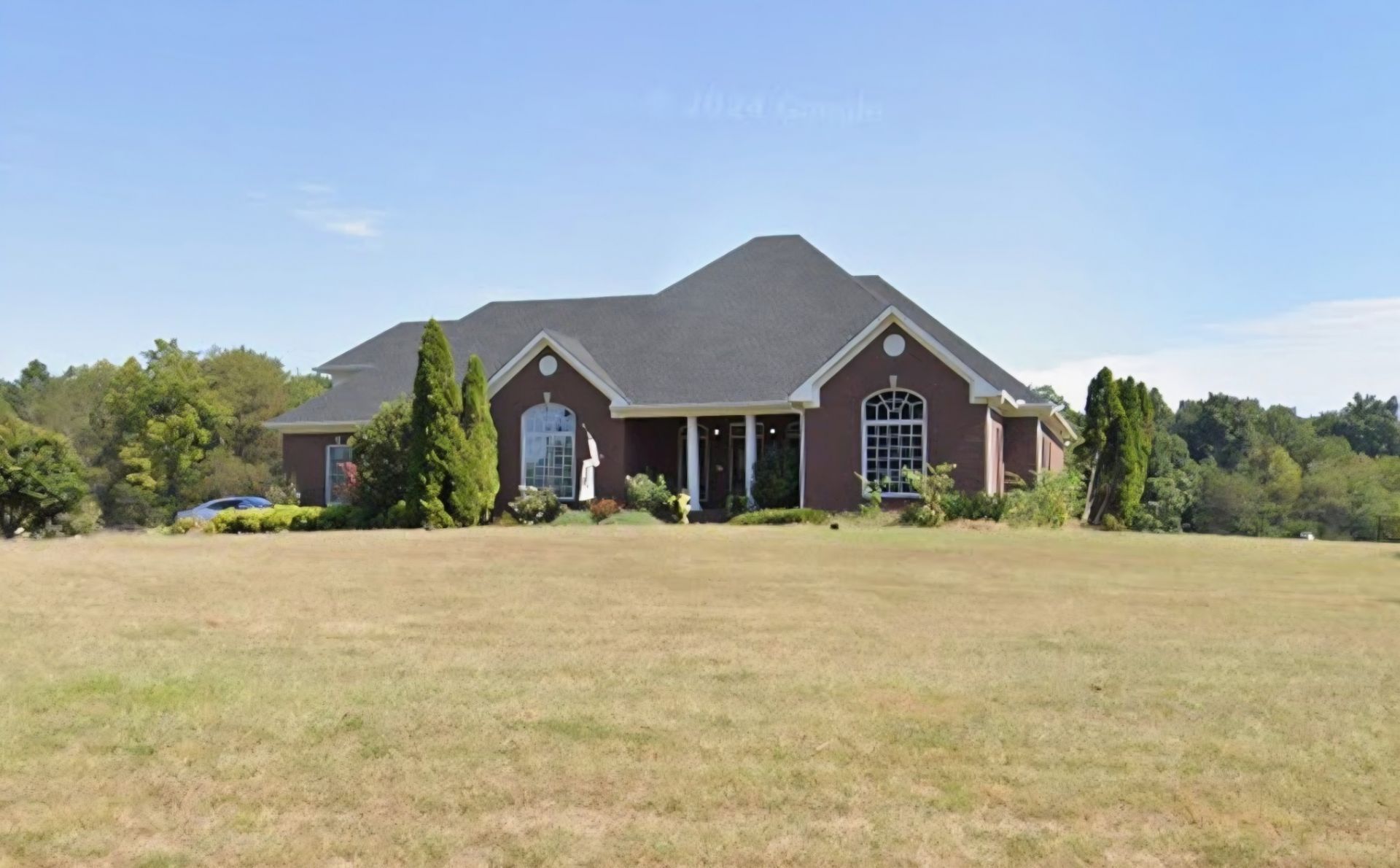 1045 Mcclure Rd, Clarksville, TN 37040 Main Photo