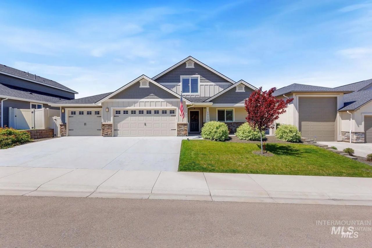 1711 Panama Ave, Emmett, ID 83617 Main Photo
