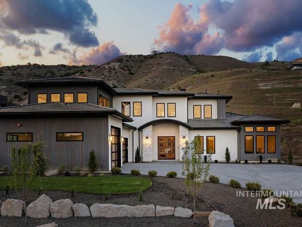 3750 E Barber Drive, Boise, ID 83716