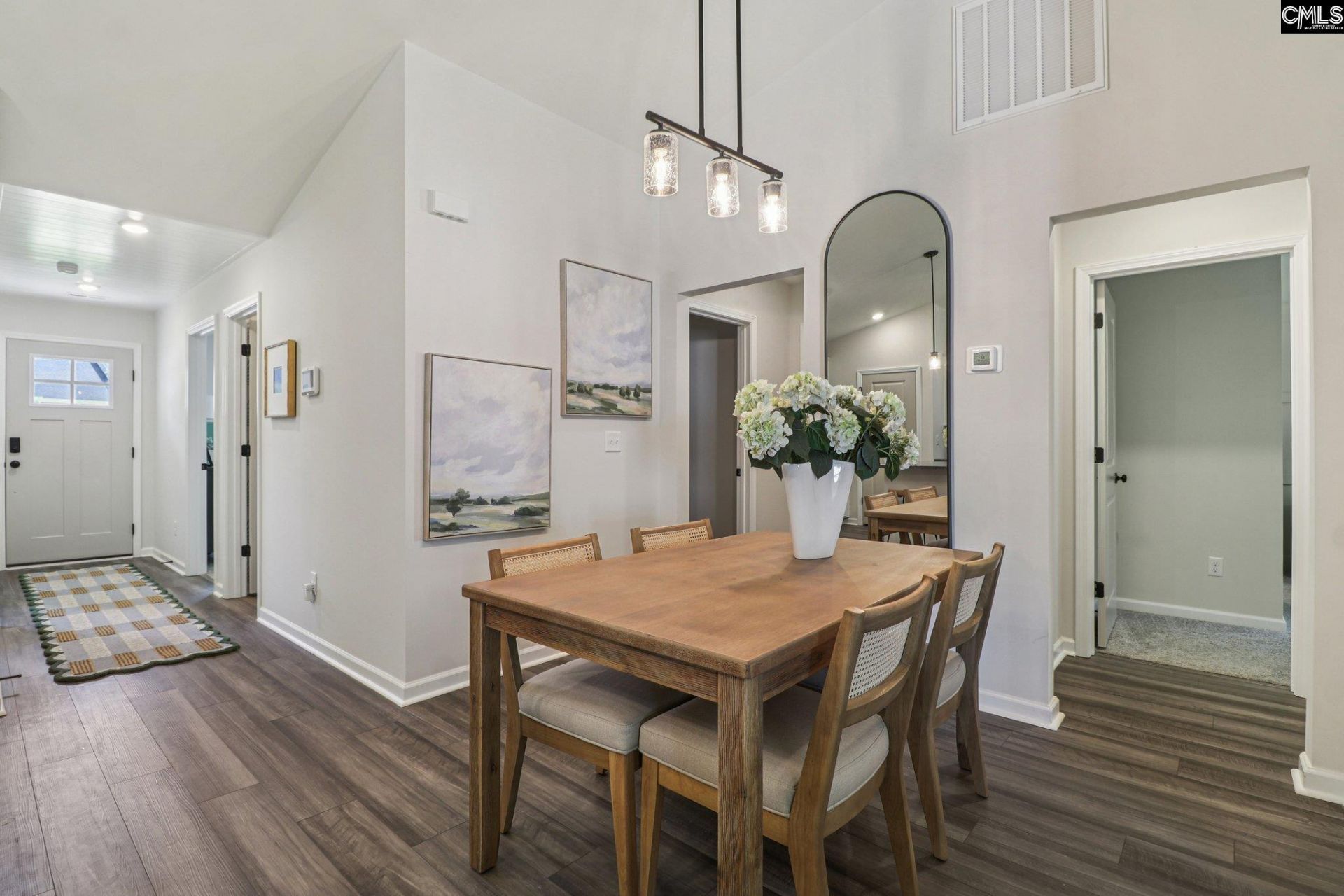 318 Ryegrass Way Photo 9