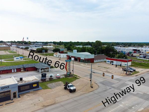 718 W Main Street, Stroud, OK 74079