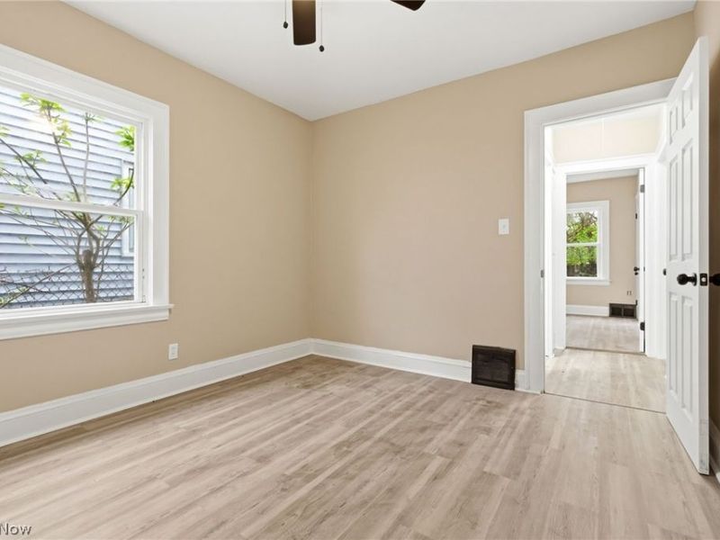 10710 Reno Avenue , Cleveland, OH 44105 Photo 16