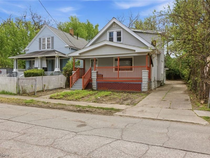 10710 Reno Avenue , Cleveland, OH 44105 Photo 2