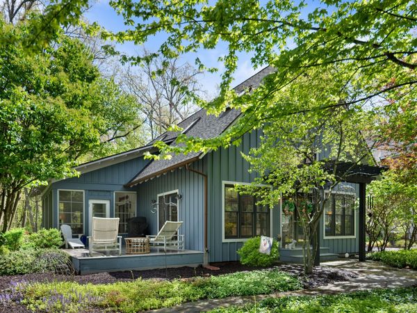 28 Walden Way, New Buffalo, MI 49117