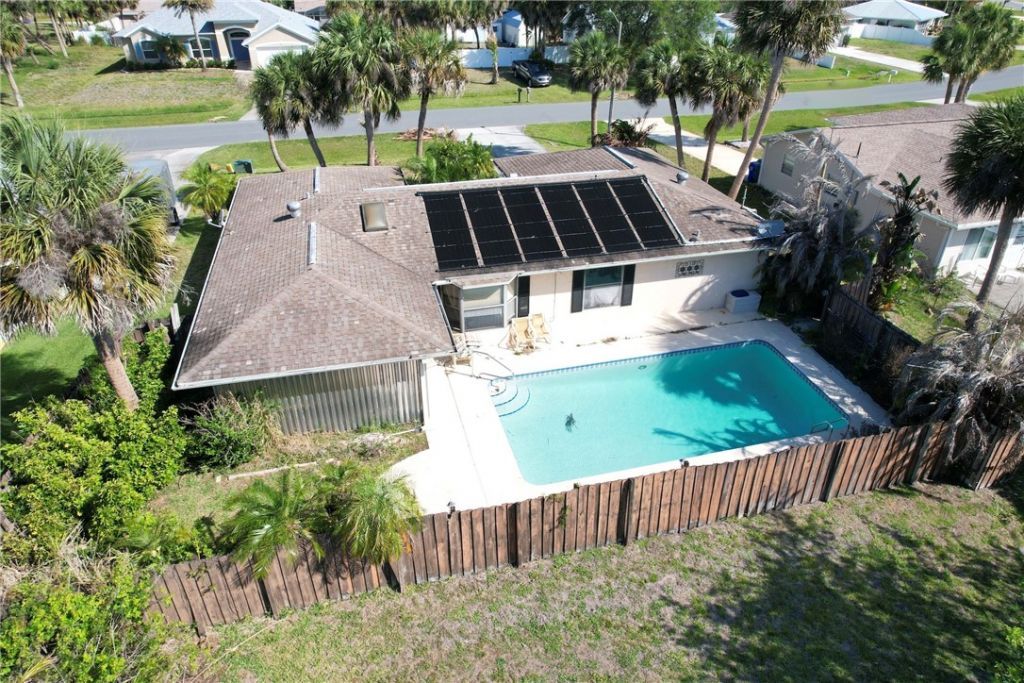 1061 Carnation Drive, Sebastian, FL 32958 Photo