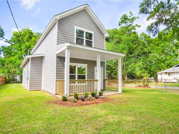 250 4th Avenue, Chickasaw, AL 36611