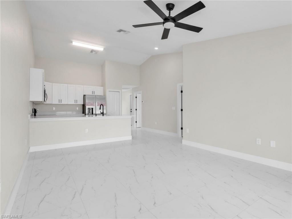362/364 Petite Ave, Lehigh Acres, FL 33974 Photo
