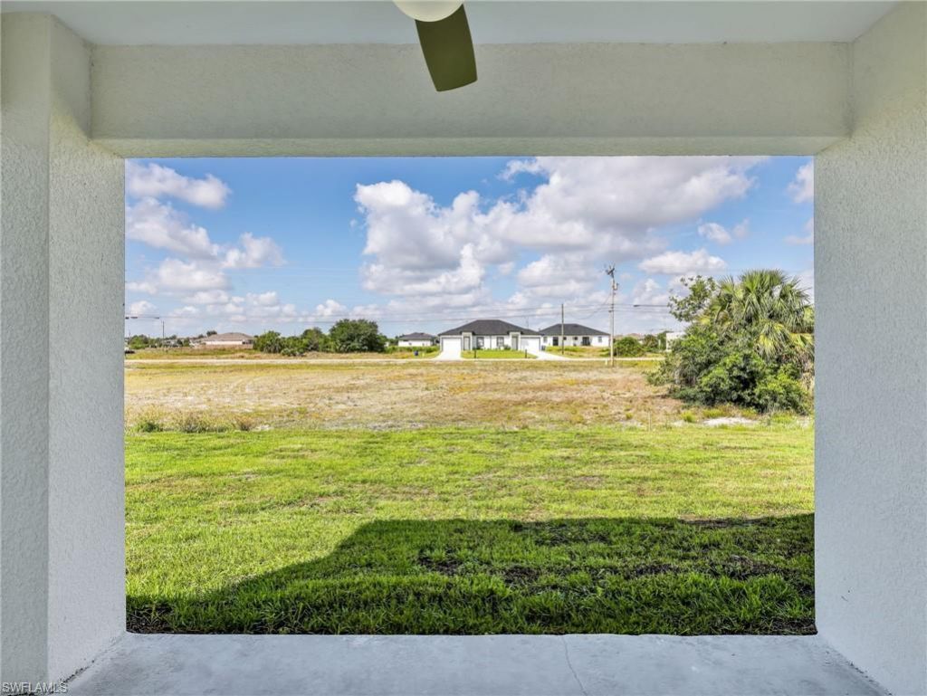 362/364 Petite Ave, Lehigh Acres, FL 33974 Photo