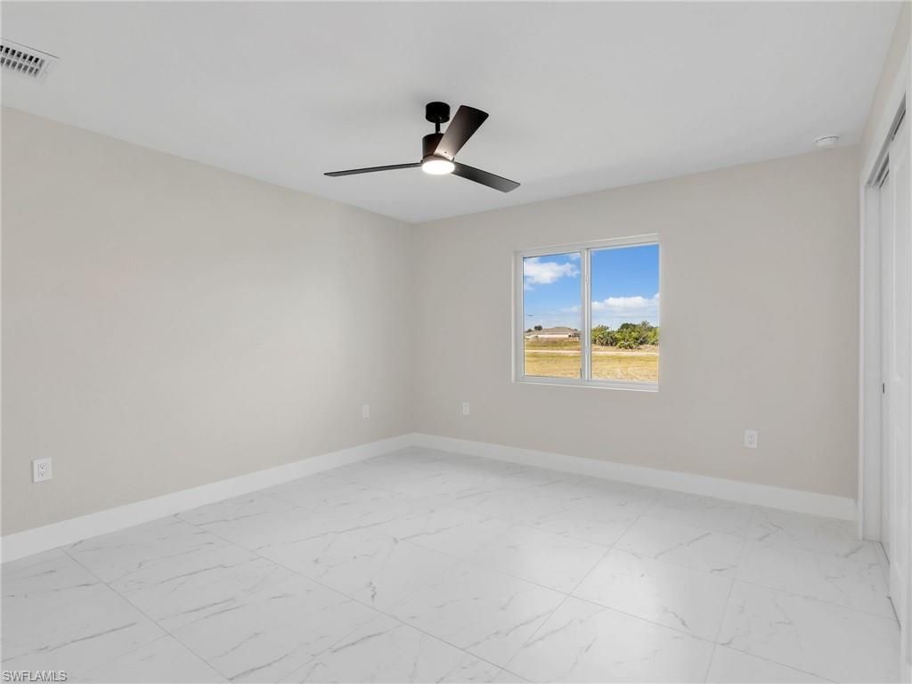 362/364 Petite Ave, Lehigh Acres, FL 33974 Photo