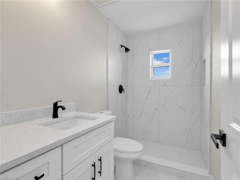 362/364 Petite Ave, Lehigh Acres, FL 33974 Photo