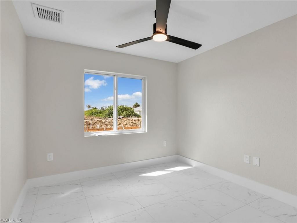 362/364 Petite Ave, Lehigh Acres, FL 33974 Photo