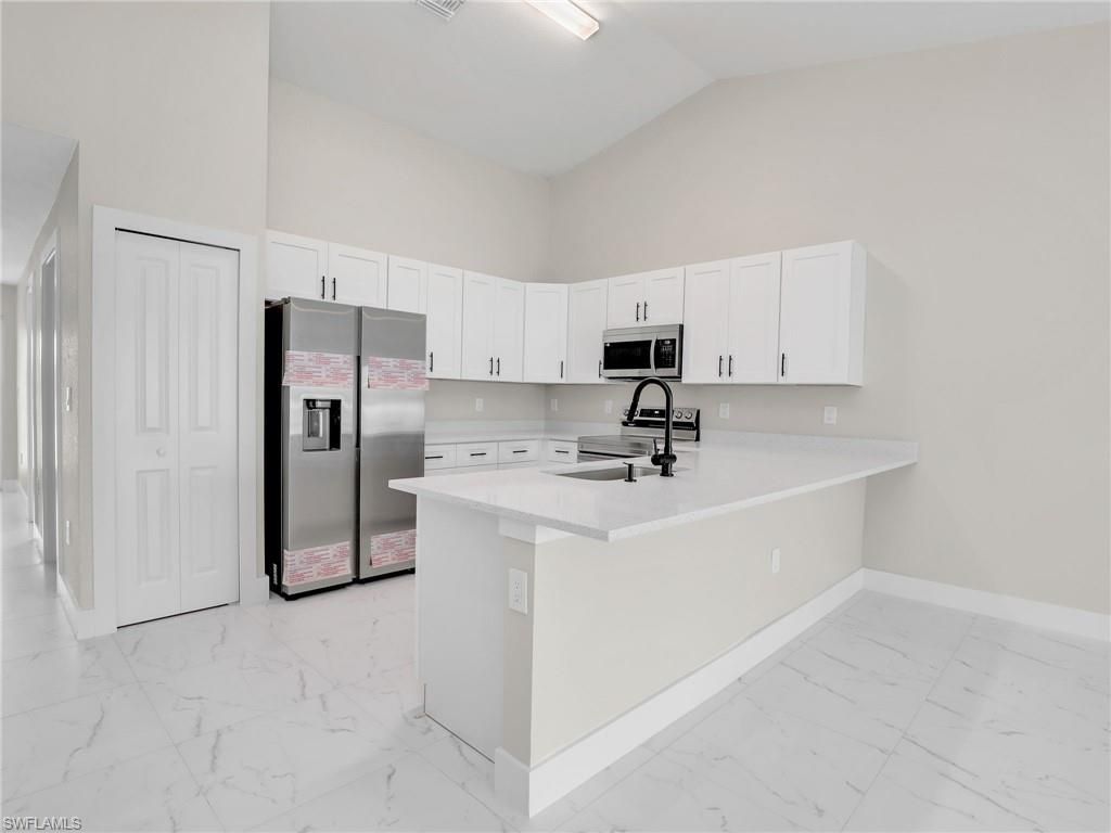 362/364 Petite Ave, Lehigh Acres, FL 33974 Photo