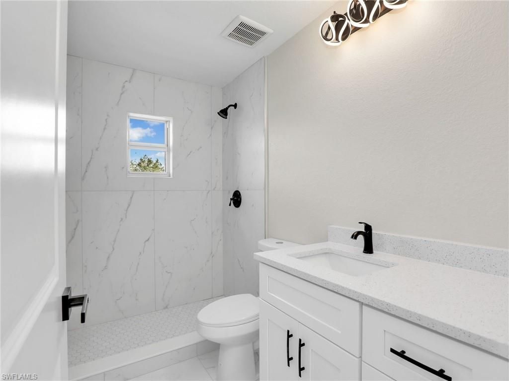 362/364 Petite Ave, Lehigh Acres, FL 33974 Photo