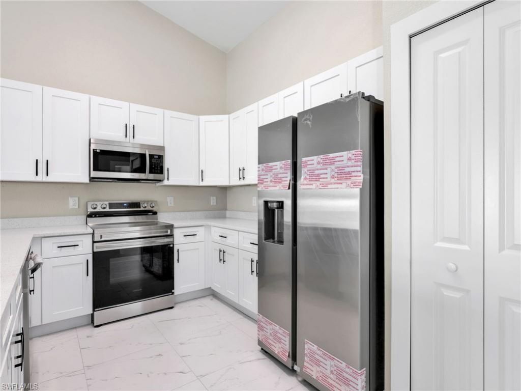 362/364 Petite Ave, Lehigh Acres, FL 33974 Photo