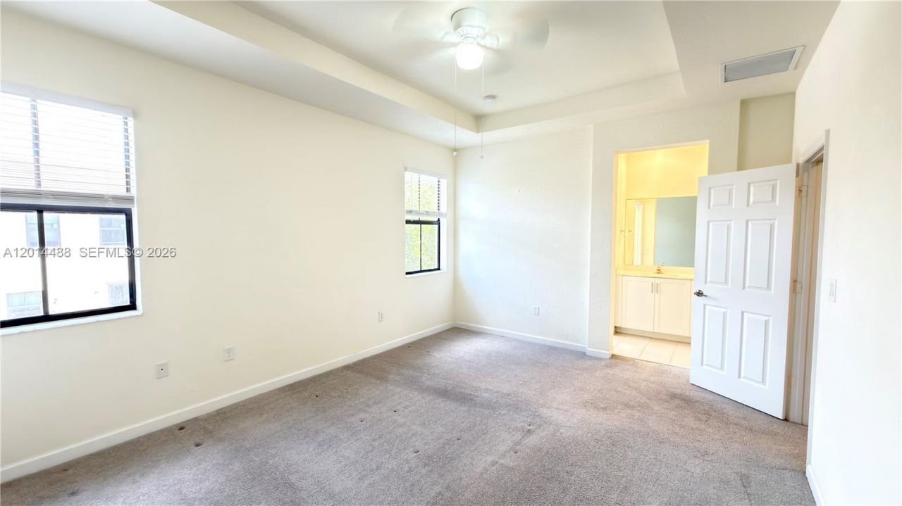 3469 W 106th St, Hialeah, FL 33018 Photo