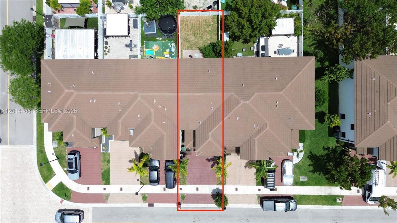 3469 W 106th St, Hialeah, FL 33018 Photo