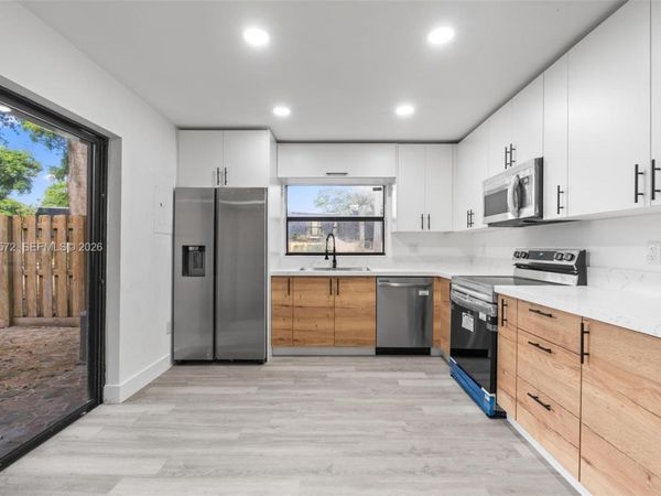 14289 SW 94th Cir Ln , Unit 103-26, Miami, FL 33186