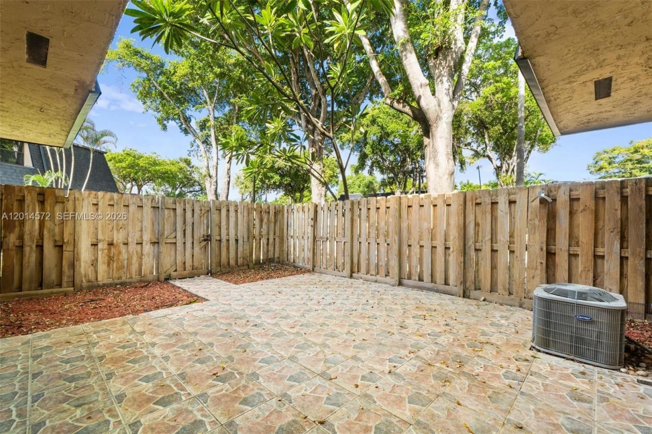 14289 SW 94th Cir Ln, Unit 103-26, Miami, FL 33186 Photo