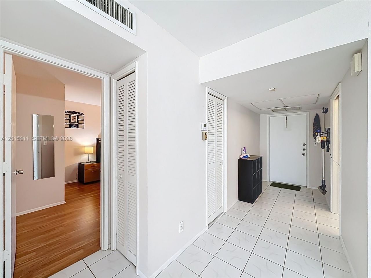 605 Oaks Dr, Unit 405, Pompano Beach, FL 33069 Photo