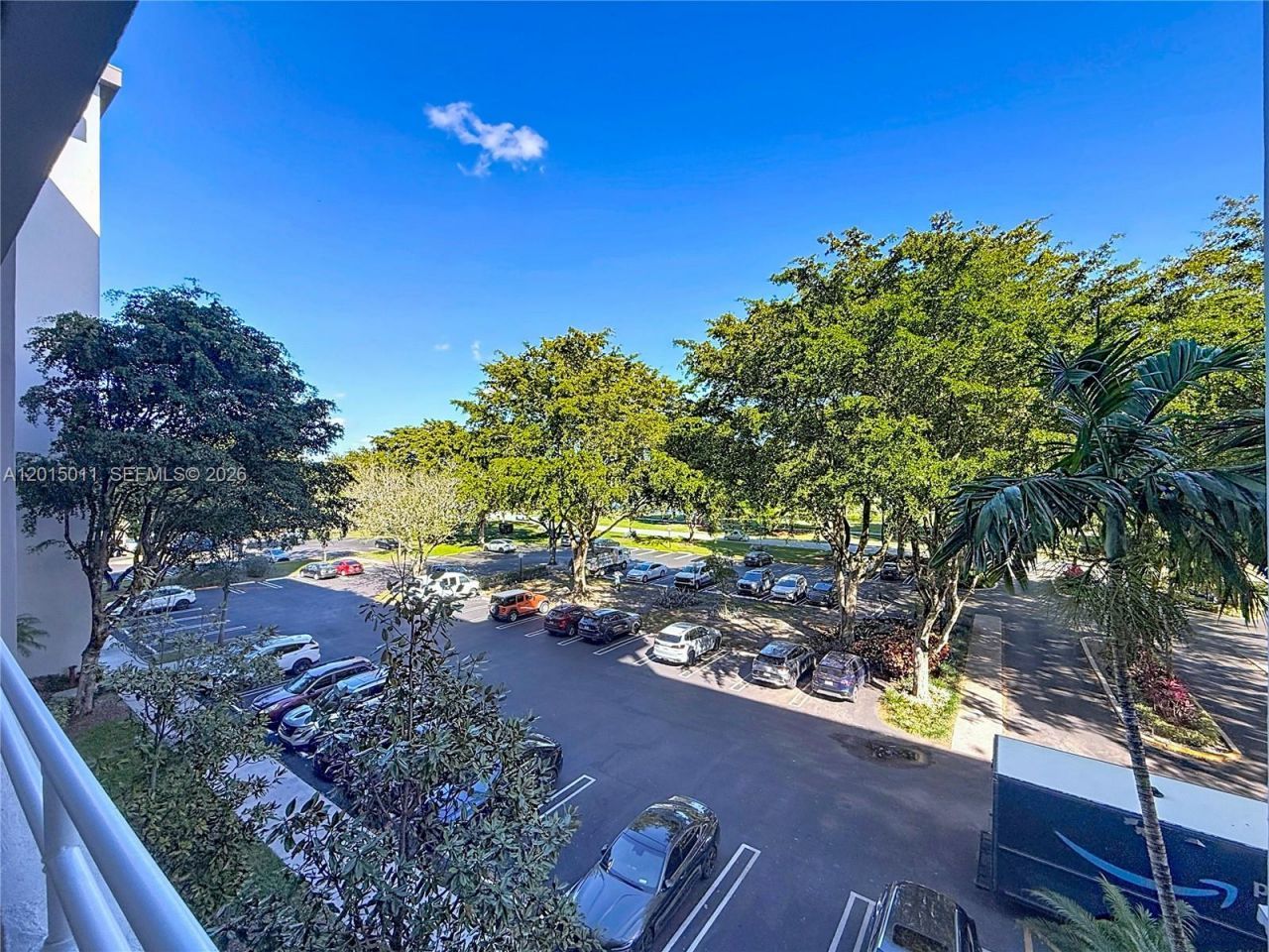 605 Oaks Dr, Unit 405, Pompano Beach, FL 33069 Photo